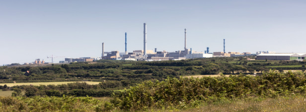 Une contamination radioactive anormale observe  proximit de l'usine de La Hague